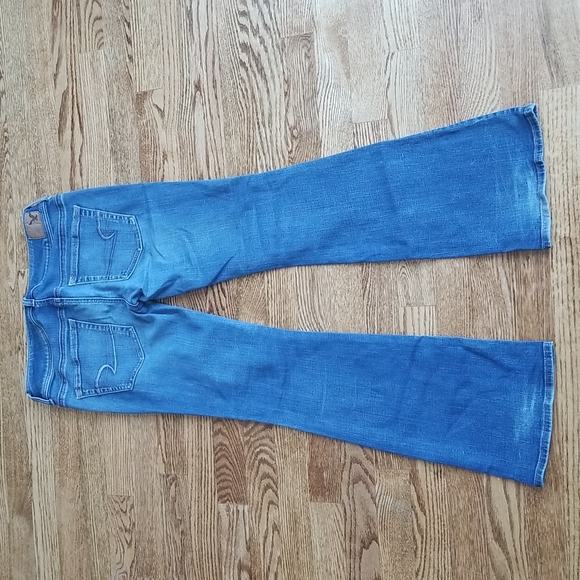 (4) American Eagle Super Stretch Kick Boot Short Jeans - Picture 13 of 13